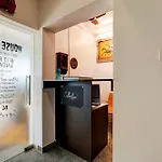 Collection O Inn Ecr