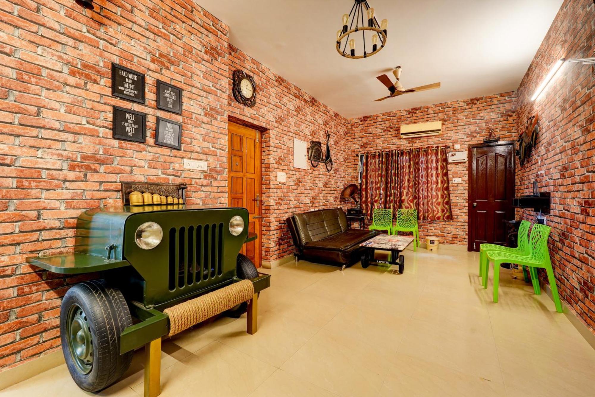 Collection O Ecr 4* Chennai
