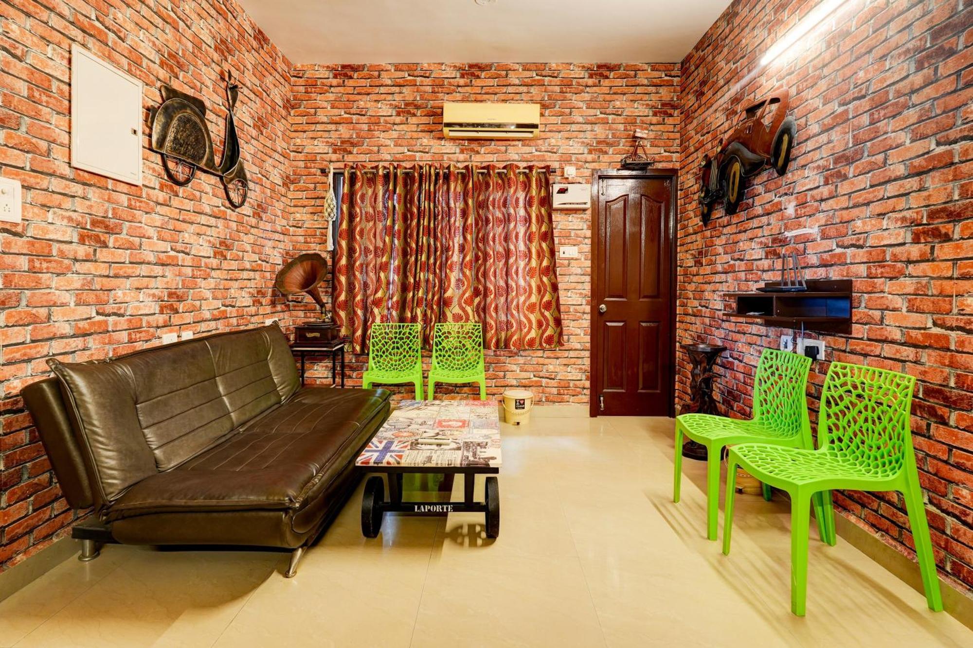 Collection O Ecr 4* Chennai